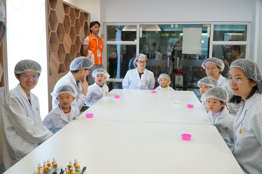 免费管家婆资料大全图库